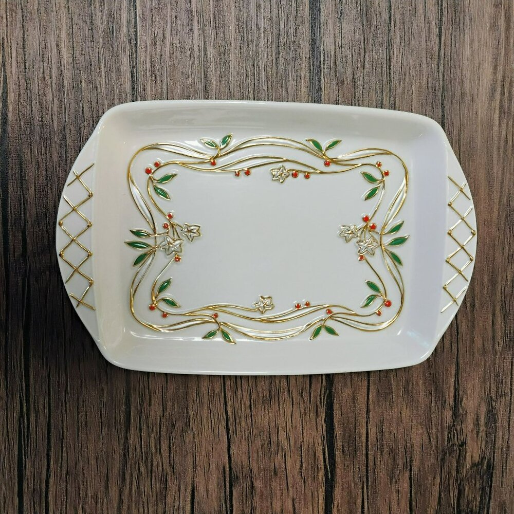 Lenox Frosted Berries Small Tray 8" With Gold & Enamel Accents - Picture 2 of 5
